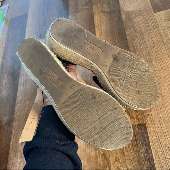 Crown Vintage Daffodil Espadrille Scallop Wedges - Picture 4 of 4